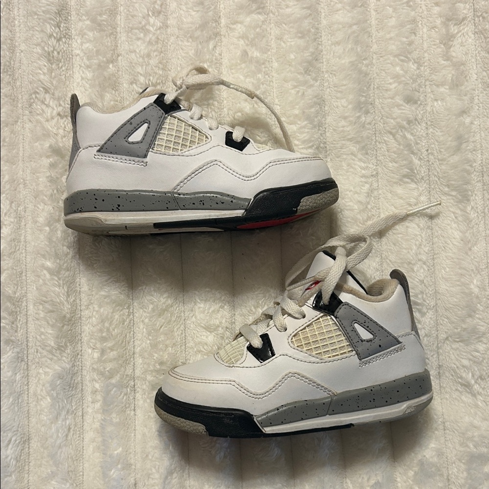 Jordan 4 Retro White Cement (Toddler)